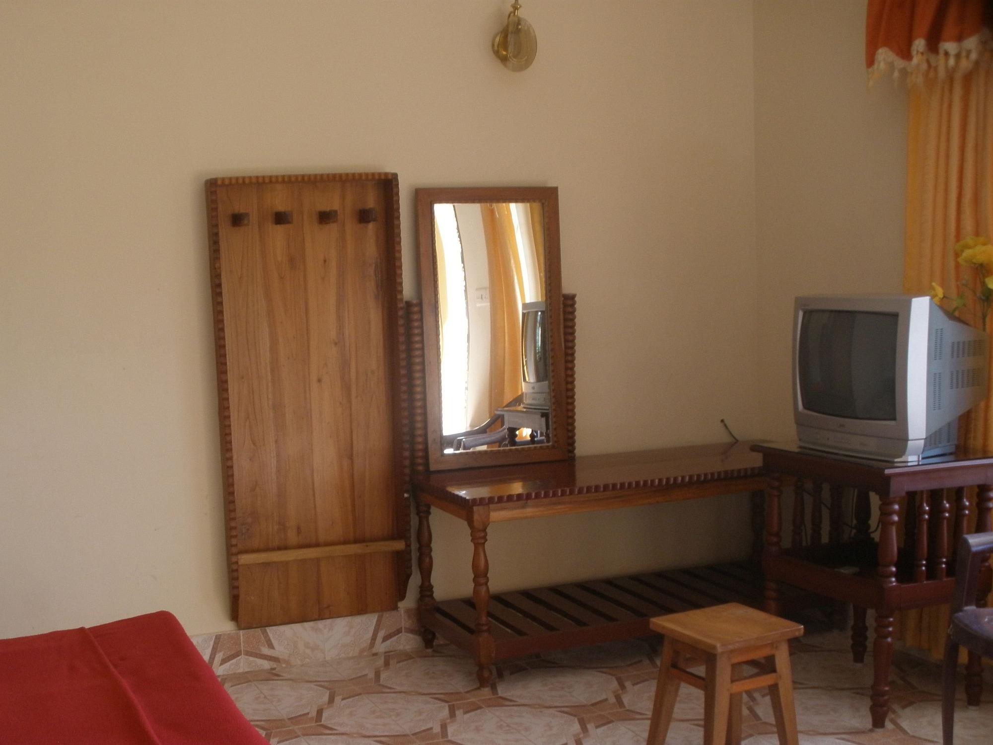 Jungle Palace Homestay Thekkady Eksteriør billede