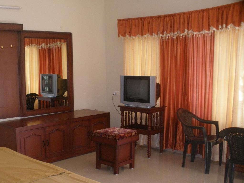 Jungle Palace Homestay Thekkady Værelse billede