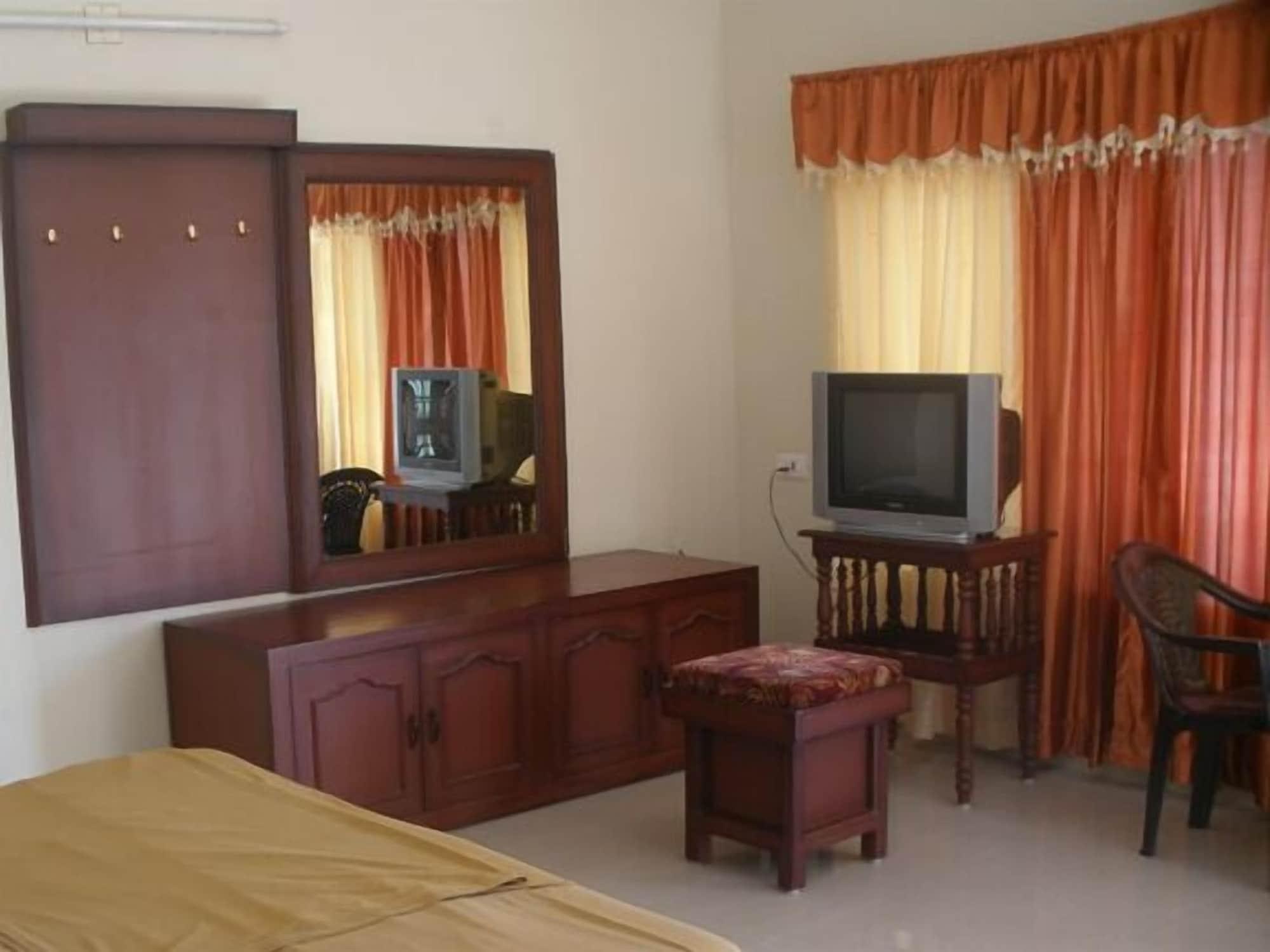 Jungle Palace Homestay Thekkady Eksteriør billede