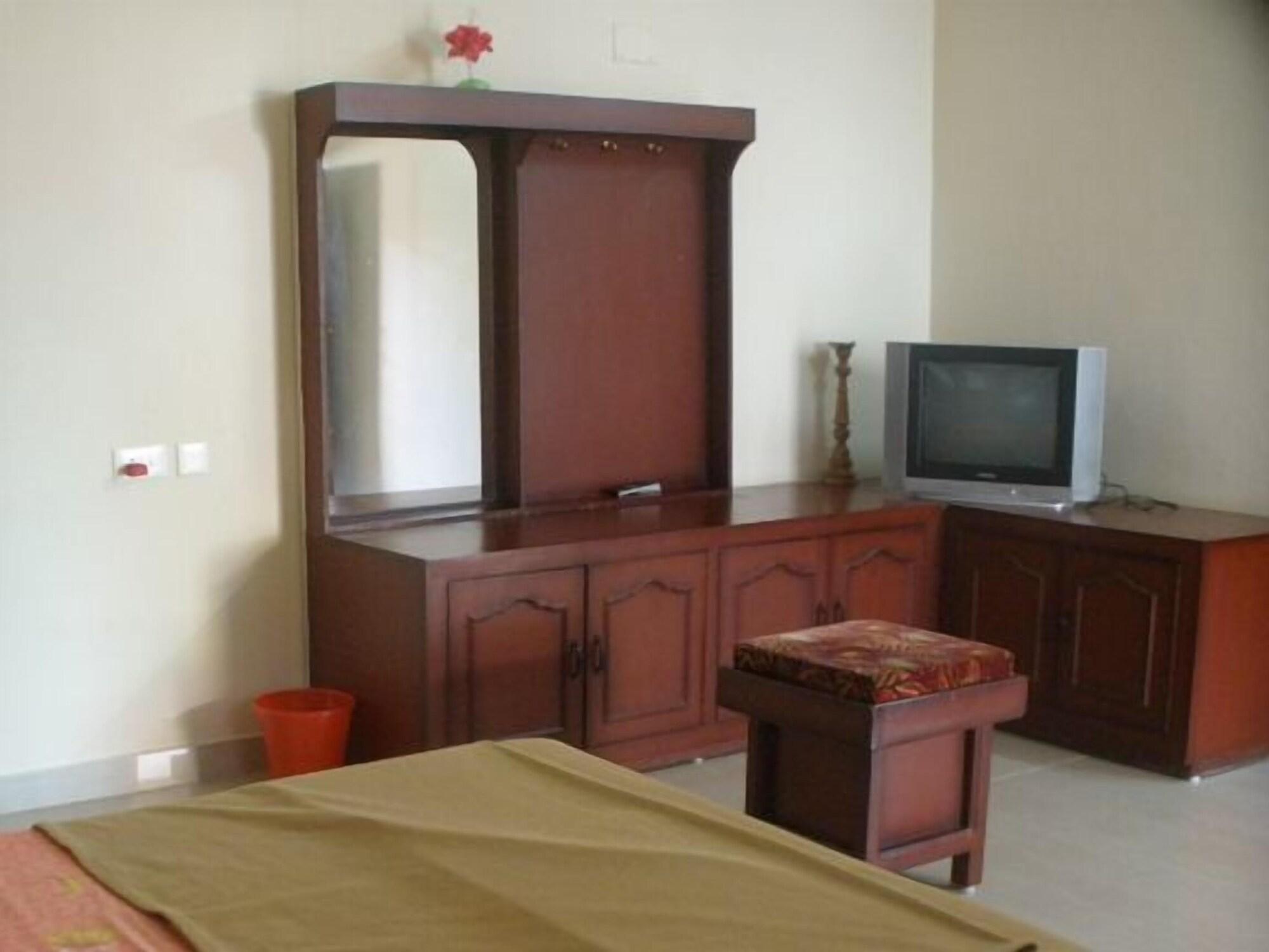 Jungle Palace Homestay Thekkady Eksteriør billede