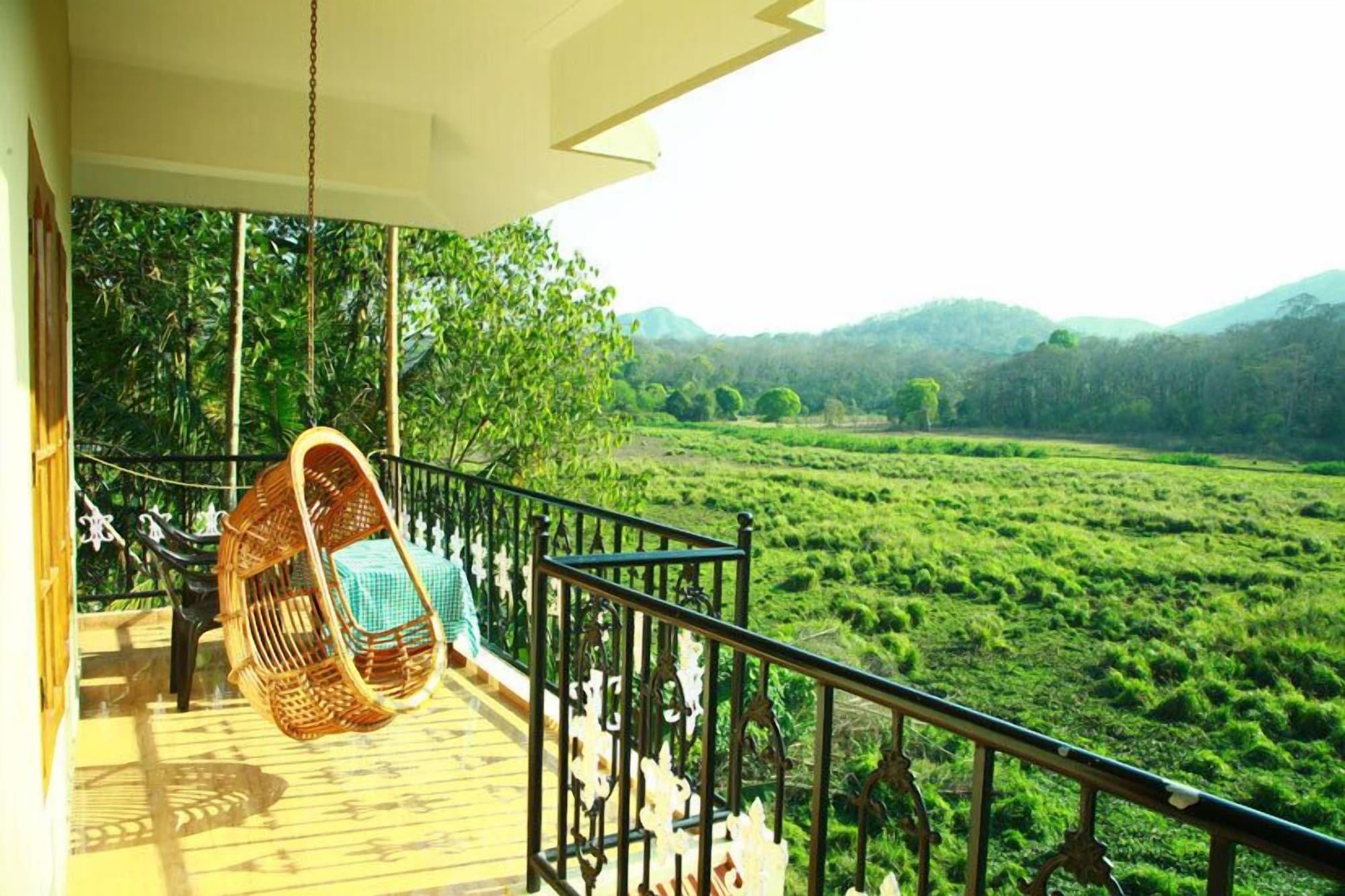 Jungle Palace Homestay Thekkady Eksteriør billede