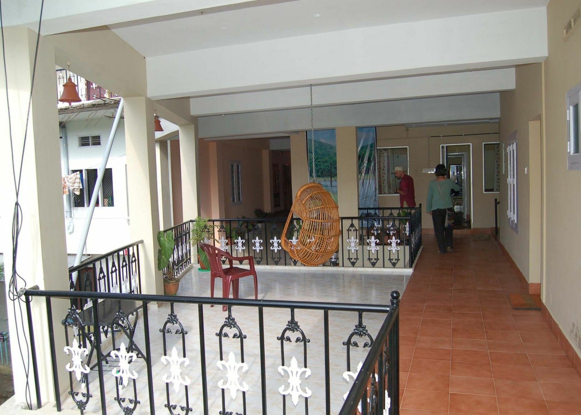Jungle Palace Homestay Thekkady Eksteriør billede